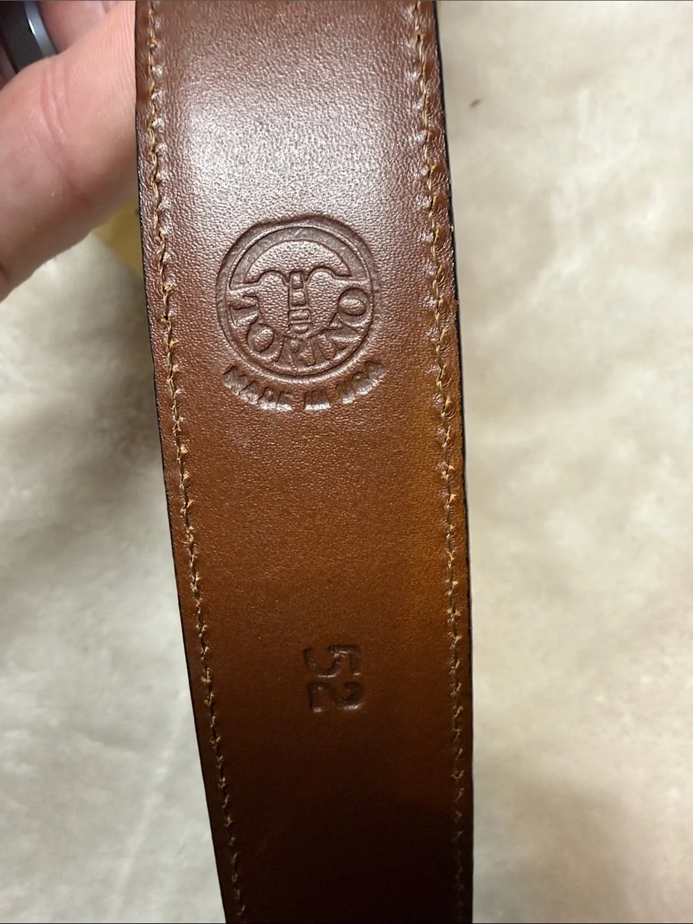 ⭐️Torino leather company black leather belt SZ 52. NWT. Gold and silver buckles.
